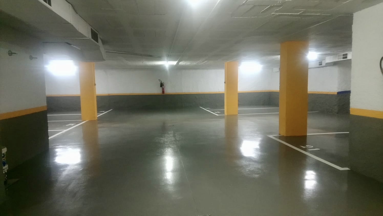 Parking C/. Doctor Roux, 90-94, Barcelona